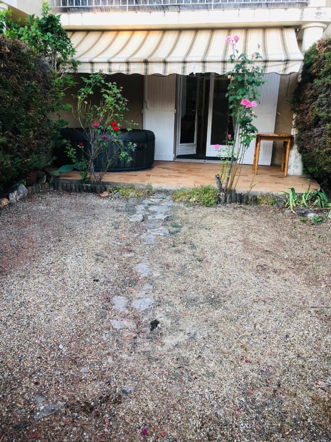 Apartament Ceres Gréoux-les-Bains Zewnętrze zdjęcie